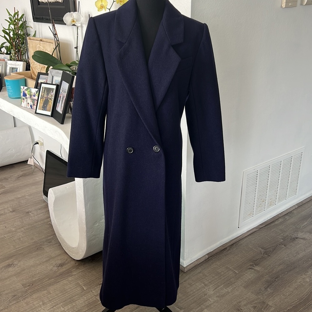 Adolfo over coat - Picture 5 of 14